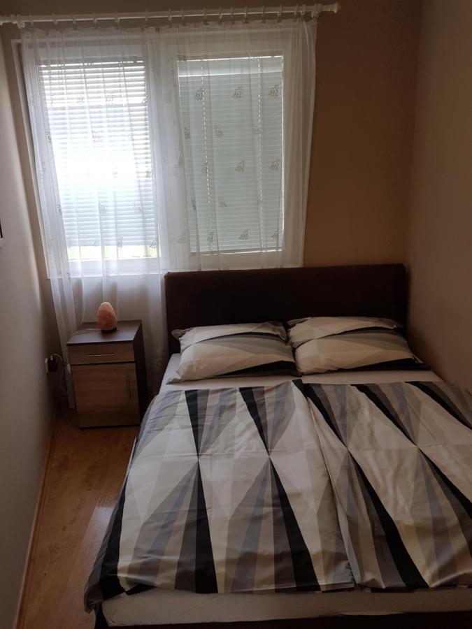 Belvarosi Apartman Apartment Eger Exterior photo